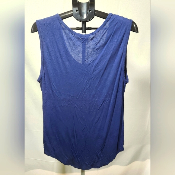 🛍 4/$20 🛍 Old Navy Women's Blue Tank Top-Size XL - Picture 2 of 5